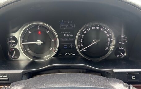 Toyota Land Cruiser 200, 2017 год, 6 850 000 рублей, 18 фотография