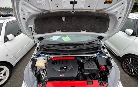 Toyota Yaris, 2020 год, 4 000 000 рублей, 19 фотография