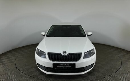 Skoda Octavia, 2015 год, 1 800 000 рублей, 2 фотография
