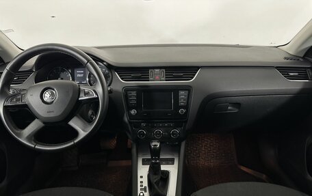 Skoda Octavia, 2015 год, 1 800 000 рублей, 7 фотография