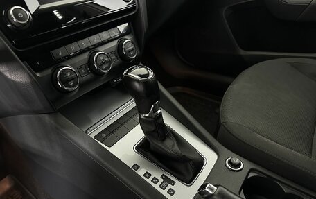 Skoda Octavia, 2015 год, 1 800 000 рублей, 13 фотография