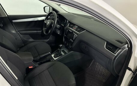 Skoda Octavia, 2015 год, 1 800 000 рублей, 14 фотография