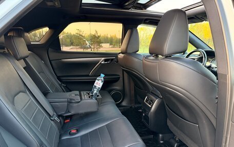 Lexus RX IV рестайлинг, 2016 год, 4 540 000 рублей, 19 фотография