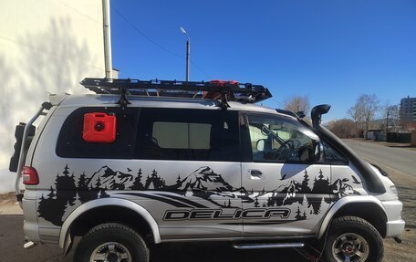 Mitsubishi Delica IV, 2003 год, 2 600 000 рублей, 6 фотография