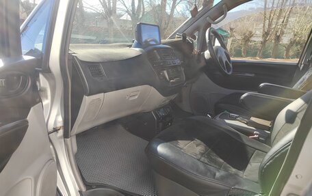 Mitsubishi Delica IV, 2003 год, 2 600 000 рублей, 12 фотография