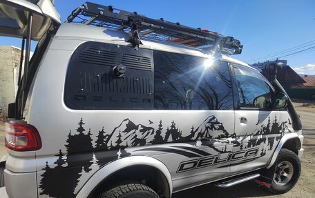 Mitsubishi Delica IV, 2003 год, 2 600 000 рублей, 19 фотография