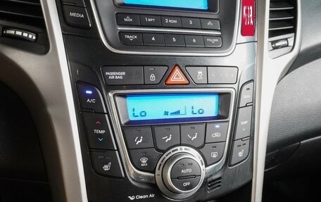 Hyundai i30 II рестайлинг, 2015 год, 1 325 000 рублей, 12 фотография
