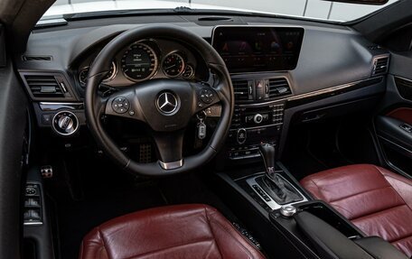 Mercedes-Benz E-Класс, 2010 год, 1 440 000 рублей, 6 фотография
