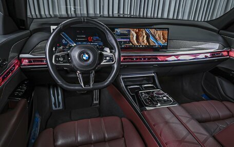 BMW 7 серия, 2022 год, 14 999 000 рублей, 9 фотография