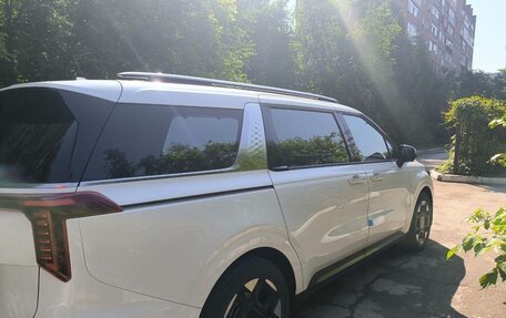 KIA Carnival, 2024 год, 6 000 000 рублей, 3 фотография
