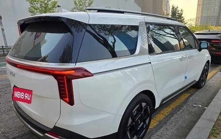 KIA Carnival, 2024 год, 6 000 000 рублей, 8 фотография