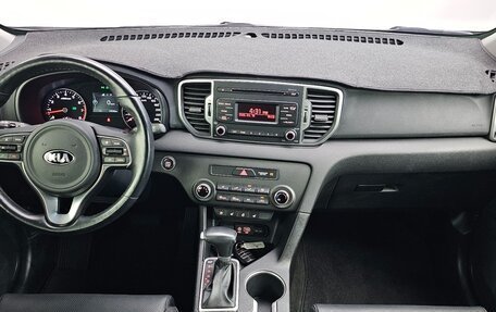 KIA Sportage IV рестайлинг, 2017 год, 2 090 000 рублей, 5 фотография
