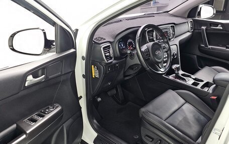 KIA Sportage IV рестайлинг, 2017 год, 2 090 000 рублей, 13 фотография