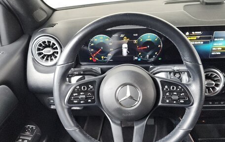 Mercedes-Benz GLB, 2021 год, 2 630 000 рублей, 19 фотография