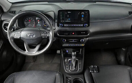 Hyundai Kona I, 2022 год, 1 367 000 рублей, 6 фотография