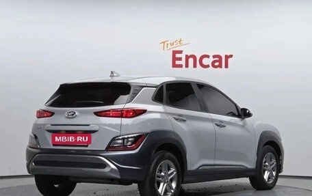 Hyundai Kona I, 2022 год, 1 367 000 рублей, 2 фотография