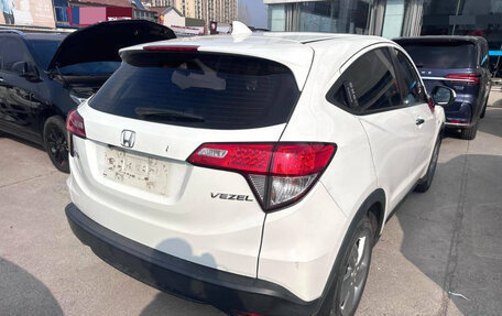 Honda Vezel, 2022 год, 1 617 000 рублей, 2 фотография