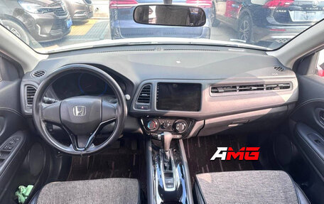 Honda Vezel, 2022 год, 1 617 000 рублей, 4 фотография