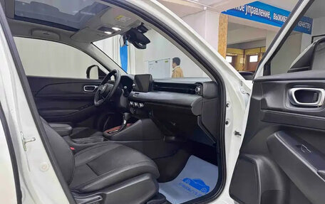 Honda Vezel, 2023 год, 1 555 000 рублей, 10 фотография