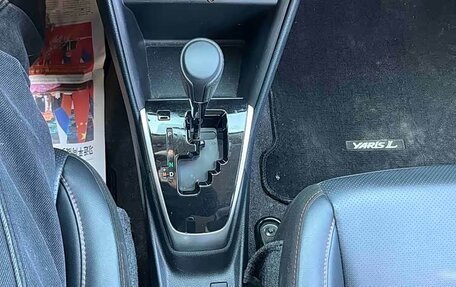 Toyota Yaris XP150 рестайлинг, 2023 год, 1 190 000 рублей, 5 фотография