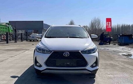 Toyota Yaris XP150 рестайлинг, 2023 год, 1 190 000 рублей, 2 фотография