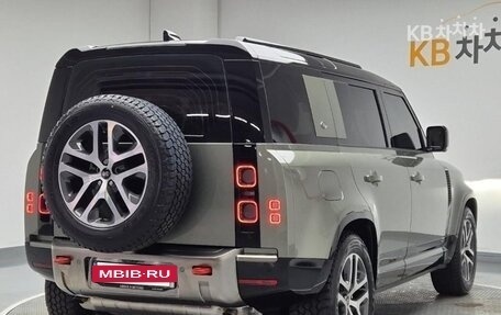 Land Rover Defender II, 2024 год, 11 740 010 рублей, 3 фотография