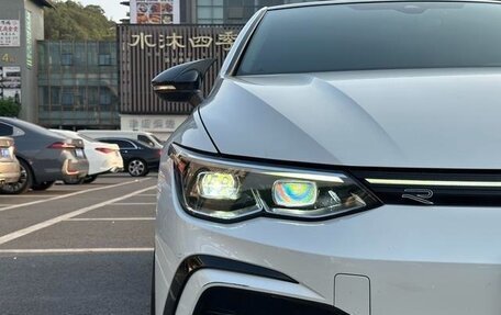 Volkswagen Golf VIII, 2022 год, 1 559 003 рублей, 3 фотография