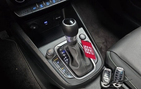 Hyundai Kona I, 2022 год, 1 347 000 рублей, 7 фотография