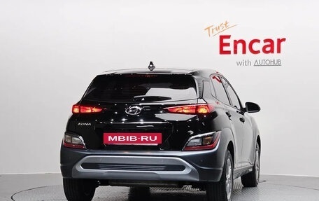 Hyundai Kona I, 2022 год, 1 347 000 рублей, 4 фотография