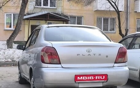 Toyota Platz, 2001 год, 340 000 рублей, 2 фотография