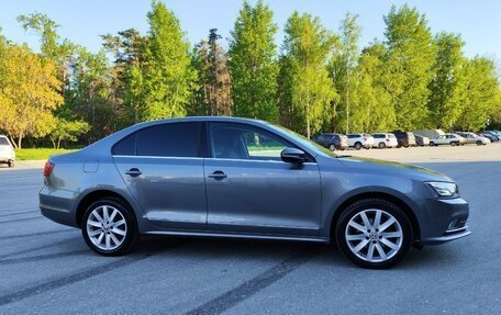 Volkswagen Jetta VI, 2018 год, 1 590 000 рублей, 9 фотография