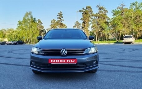 Volkswagen Jetta VI, 2018 год, 1 590 000 рублей, 4 фотография