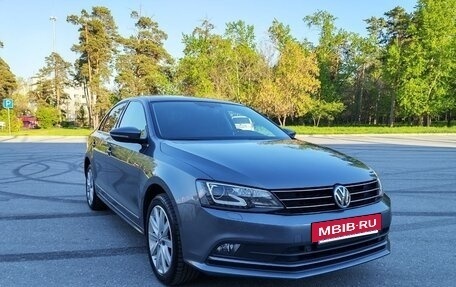 Volkswagen Jetta VI, 2018 год, 1 590 000 рублей, 15 фотография