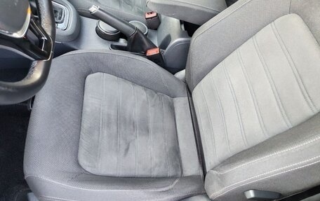Volkswagen Jetta VI, 2018 год, 1 590 000 рублей, 28 фотография