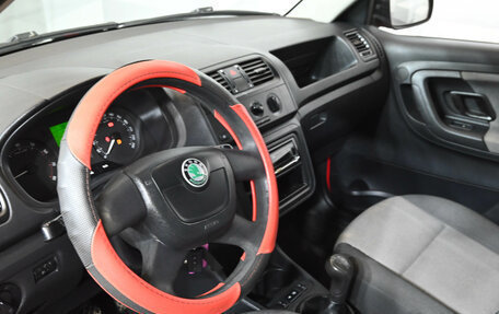 Skoda Fabia II, 2010 год, 350 000 рублей, 16 фотография