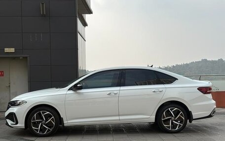 Volkswagen Lavida, 2023 год, 1 389 003 рублей, 3 фотография