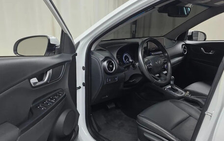 Hyundai Kona I, 2022 год, 1 480 000 рублей, 5 фотография