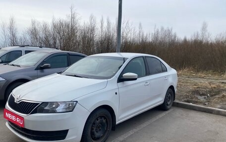 Skoda Rapid I, 2014 год, 450 000 рублей, 2 фотография