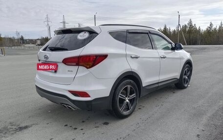 Hyundai Santa Fe III рестайлинг, 2017 год, 2 350 000 рублей, 3 фотография