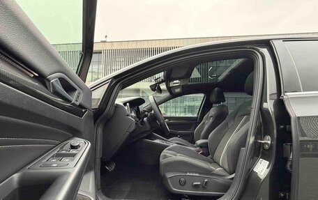 Volkswagen Golf VIII, 2022 год, 1 431 000 рублей, 7 фотография