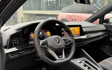 Volkswagen Golf VIII, 2022 год, 1 431 000 рублей, 11 фотография