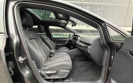 Volkswagen Golf VIII, 2022 год, 1 431 000 рублей, 8 фотография