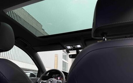 Volkswagen Golf VIII, 2022 год, 1 431 000 рублей, 16 фотография