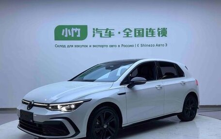 Volkswagen Golf VIII, 2022 год, 1 388 000 рублей, 1 фотография