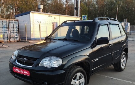 Chevrolet Niva I рестайлинг, 2014 год, 675 000 рублей, 1 фотография