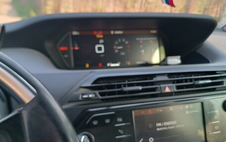 Citroen C4 Picasso II рестайлинг, 2016 год, 1 300 000 рублей, 8 фотография