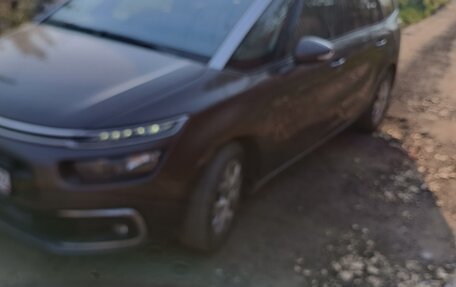 Citroen C4 Picasso II рестайлинг, 2016 год, 1 300 000 рублей, 6 фотография