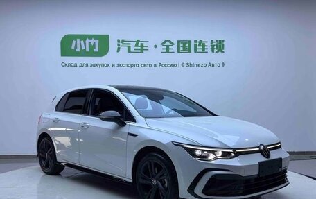 Volkswagen Golf VIII, 2022 год, 1 388 000 рублей, 3 фотография
