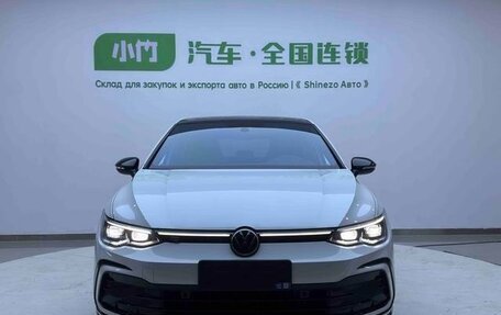Volkswagen Golf VIII, 2022 год, 1 388 000 рублей, 2 фотография