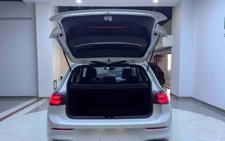 Volkswagen Golf VIII, 2022 год, 1 388 000 рублей, 16 фотография
